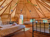 'Exmoor' Wooden Eco-Lodge Hotels near Dartmoor Railway Association - (Okehampton,Station)