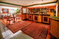 Daniel's Apart Hotel - Bares