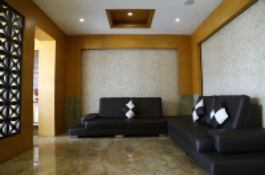 Hotel Varshan International