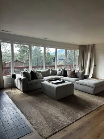 Modern Retreat in Continental Country Club with AC