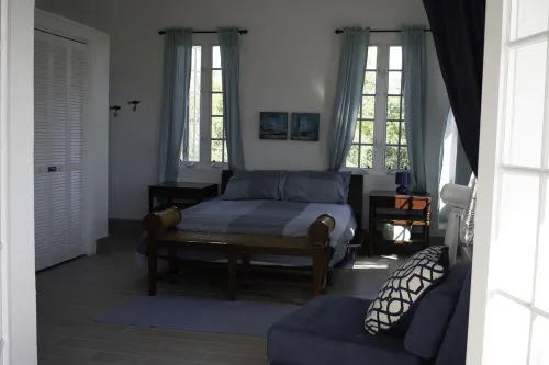 A Kiteboarders Dream complete with a Pickle Ball Court and a Pool!!