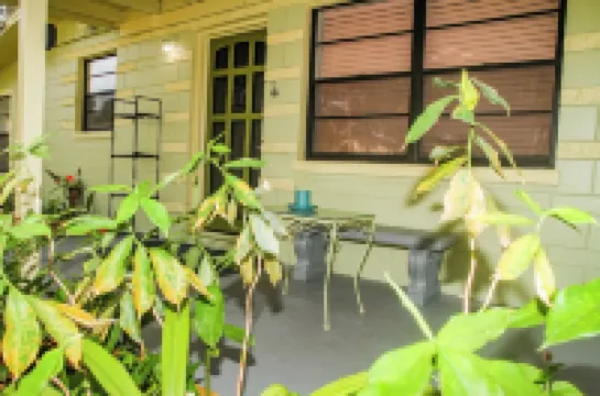 Fenced yard lots of Parking for trailer close to beach 4 bedrooms Edgewater