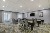 Homewood Suites by Hilton Huntsville Downtown - Parking