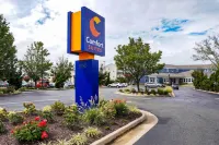 Comfort Suites Chincoteague Island Bayfront Resort - parking