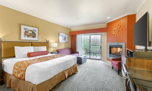 Best Western Plus Arroyo Roble Hotel Creekside Villas