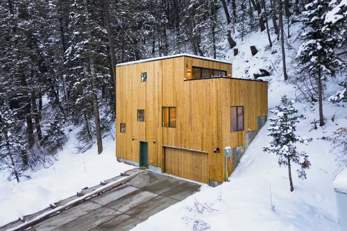 Parkview Mountain House Luxury Ski Home w/ Hot Tub Near Trails & Downtown