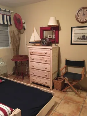Affordable & Beautiful Dream Condo with a private pool near  Seven Seas Beach
