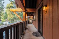 Walk to Lake, Dining+Shops 5Mins to Ski Resort Incline Paradise by Avantstay