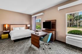 Hampton Inn & Suites Corpus Christi I-37 - Navigation Blvd.