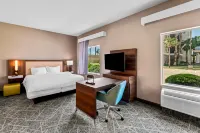 Hampton Inn & Suites Corpus Christi I-37 - Navigation Blvd. - Parking