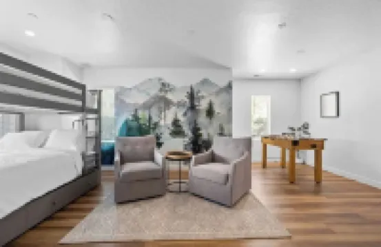 New Townhome | Downtown SLC | 2 Car Garage