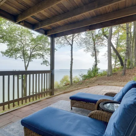 Waterfront Views: Peaceful Chesapeake Bay Escape