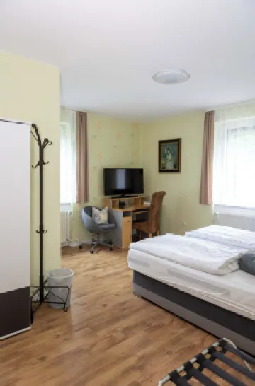 Hotel Pension Wiesenau Hoteles en 