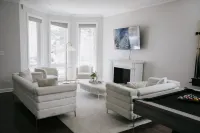 Playful Game Room and Spacious Outdoor Oasis - Charming Chicago Hideaway Hotels in Elmwood Park