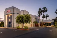 Hampton Inn & Suites Lathrop