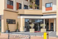 Sercotel Las Artes Pinto Hotels near Pinto