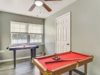 Breezy Tampa Home w/ Yard: Perfect for Long Stays Hotels in Lutz