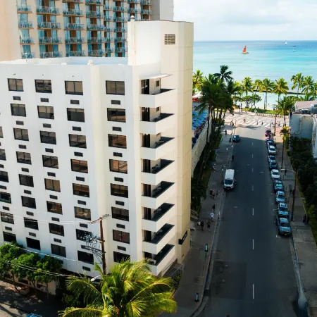 Hotel Renew