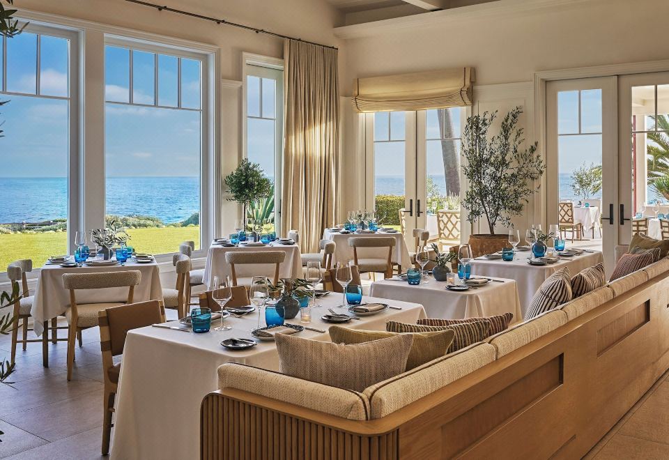 몽타주 라구나 비치의 고급스러운 외관과 해변 전망