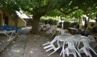 Beach<50m.Equipped terrace. Parking. Car and bicycle options. Wifi.  No. of activities