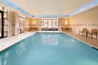Courtyard by Marriott Oklahoma City Downtown - 수영장