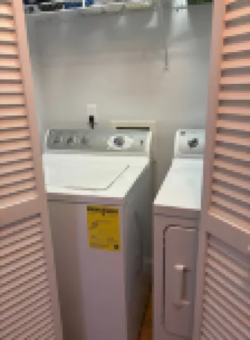 Perfect Family Getaway in the Heart of Town – Close to the Beach!