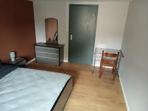 2 beautiful rooms for 4 people in house Hotels in Peyrilhac