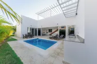 Villa in Playa Mueva Romana – Steps from Beach! Hotels in La Cana