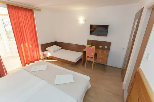 Triple sea/pool view apartmant on the ground floor Hotel a Plat