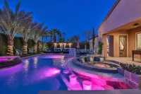 Heated Pool and Fire Pit - Stunning Luxury Retreat