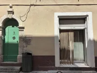 In the heart of Le Beausset T2 47M² ground floor Renovated and equipped in the city center Hotels in Le Beausset