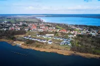 Bernstein Apartment #2 on the Goitzsche with direct lake view Hotels in Muldestausee