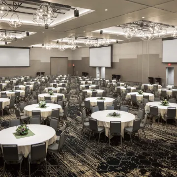 DoubleTree by Hilton Greeley at Lincoln Park