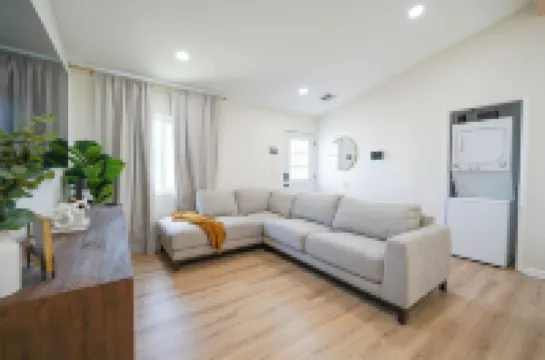 ⁂ All-New ⁂ AC/Heat⁂W/D⁂ AC⁂ Pet Friendly ⁂ Yard⁂