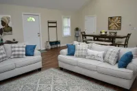 Guesthouse in Lawrence Township, New Jersey, United States Hotels in Lawrence Township