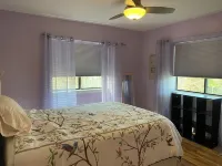 Charming 2nd floor 2-bedroom condo with AC WiFi in tranquil Brewster.