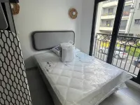 Elegant Appt - 2BDR/6P - Near Paris & La Défense Hotels in Suresnes