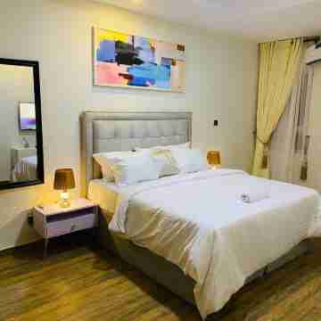 2 bedroom flat in the heart of lekki phase 1 with limitless amenities Rooms