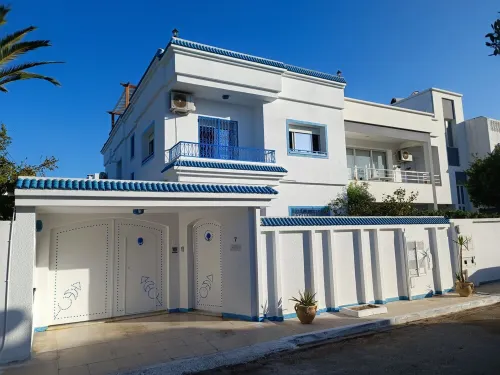 Superb sea view villa floor