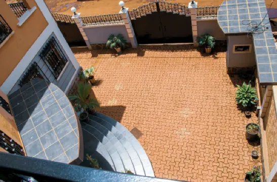 BAFOUSSAM HEART OF CITY 2P FURNISHED ANY COMFORT: RESIDENCE VICYMA