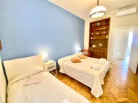 Como city apartment Giulio Cesare- Private parking