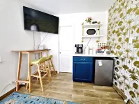 NEW Golden Palms Studio!!!