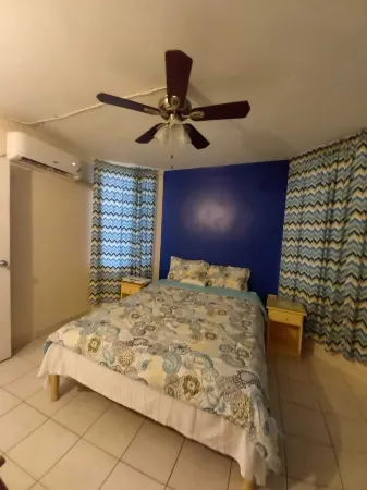 One bedroom fully furnished apartment Отели в г. St.Bran's Burg