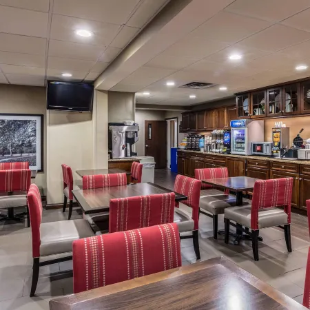 Comfort Inn Medford-Long Island