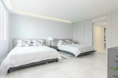 Chic 2-bedroom family apartment , in South Beach Hôtels à proximité de : FLL Airport Flight Landing View Point