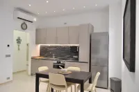 "HEART "Luxury Apartment, in the historical center of chiavari