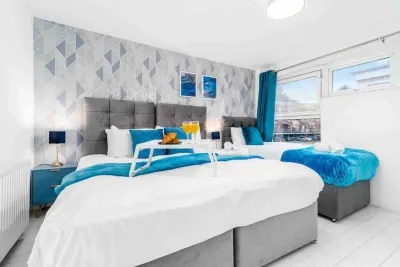 2 Bedroom Apartment in Birmingham City-centre with free Parking Hotels in The Westside