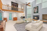 Charming Luxury 2-bedroom building in lovely Allentown with AC, fitness room