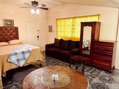 Cozy Studio - 5 minutes from the beach