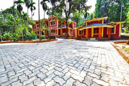 Gahanashree Cottages Отели в г. Сабраманья